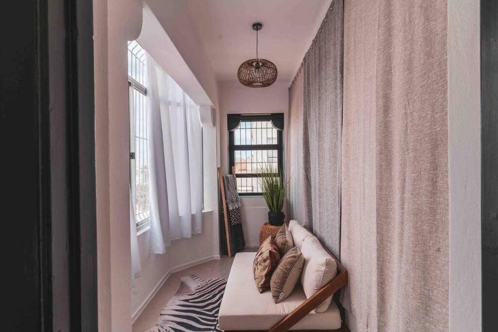 קייפטאון Cozy One-Bedroom In The Heart Of Sea Point מראה חיצוני תמונה